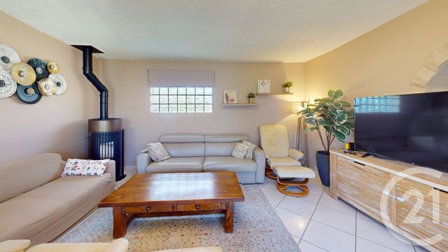 Maison &agrave; louer - 5 pi&egrave;ces - 108 m2 - Petit Noir - 39 - FRANCHE-COMTE