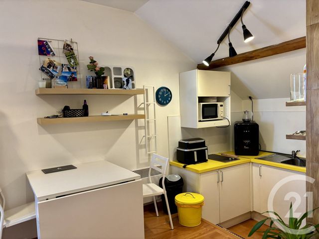 Appartement Studio &agrave; louer - 1 pi&egrave;ce - 20,08 m2 - Dole - 39 - FRANCHE-COMTE