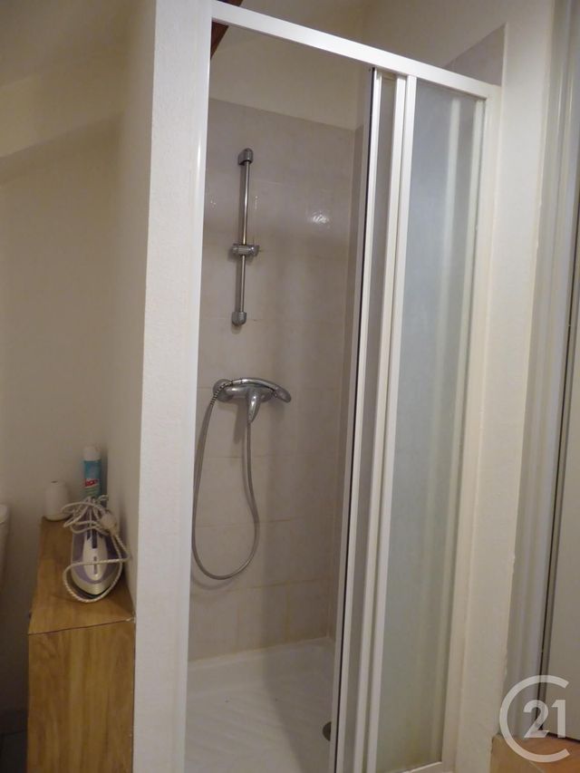 Appartement Studio &agrave; louer - 1 pi&egrave;ce - 20,08 m2 - Dole - 39 - FRANCHE-COMTE