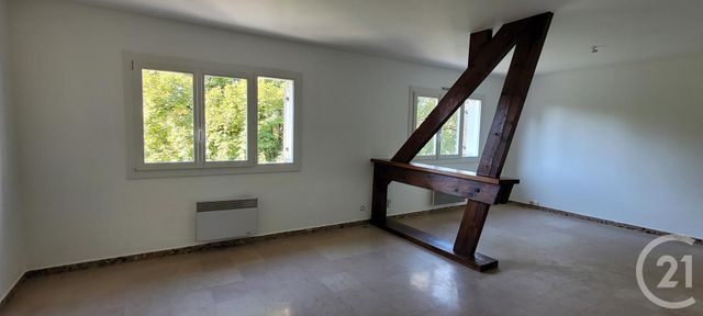Appartement F2 &agrave; louer - 2 pi&egrave;ces - 81 m2 - Mont Sous Vaudrey - 39 - FRANCHE-COMTE