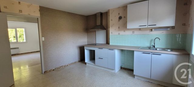 Appartement F2 &agrave; louer - 2 pi&egrave;ces - 81 m2 - Mont Sous Vaudrey - 39 - FRANCHE-COMTE