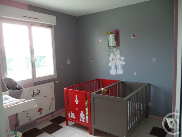 Maison &agrave; louer - 7 pi&egrave;ces - 124 m2 - St Aubin - 39 - FRANCHE-COMTE