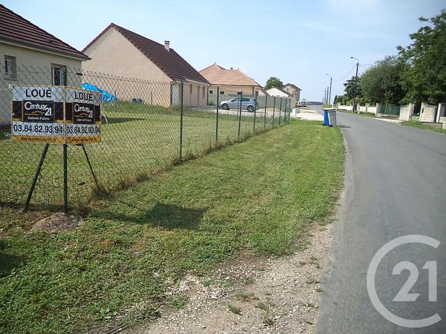 Maison &agrave; louer - 7 pi&egrave;ces - 124 m2 - St Aubin - 39 - FRANCHE-COMTE