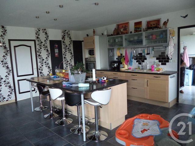 Maison &agrave; louer - 7 pi&egrave;ces - 124 m2 - St Aubin - 39 - FRANCHE-COMTE