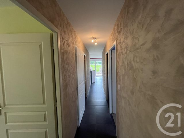 Maison &agrave; louer - 4 pi&egrave;ces - 85,76 m2 - Dole - 39 - FRANCHE-COMTE