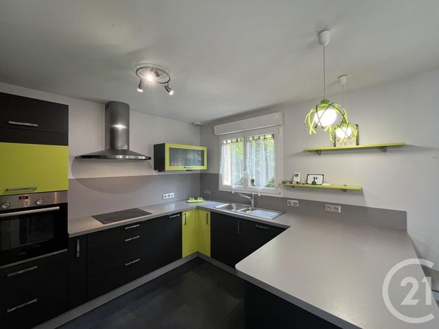 Maison &agrave; louer - 4 pi&egrave;ces - 85,76 m2 - Dole - 39 - FRANCHE-COMTE