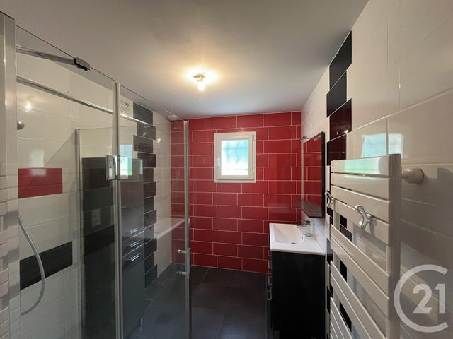 Maison &agrave; louer - 4 pi&egrave;ces - 85,76 m2 - Dole - 39 - FRANCHE-COMTE