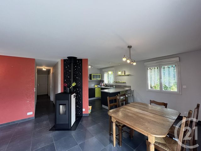 Maison &agrave; louer - 4 pi&egrave;ces - 85,76 m2 - Dole - 39 - FRANCHE-COMTE