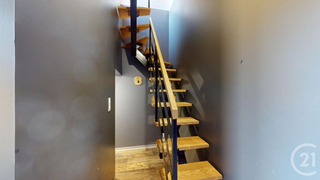 Maison &agrave; louer - 3 pi&egrave;ces - 69,42 m2 - Menotey - 39 - FRANCHE-COMTE