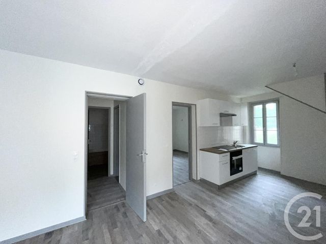 Appartement &agrave; louer - 3 pi&egrave;ces - 64 m2 - Mont Sous Vaudrey - 39 - FRANCHE-COMTE