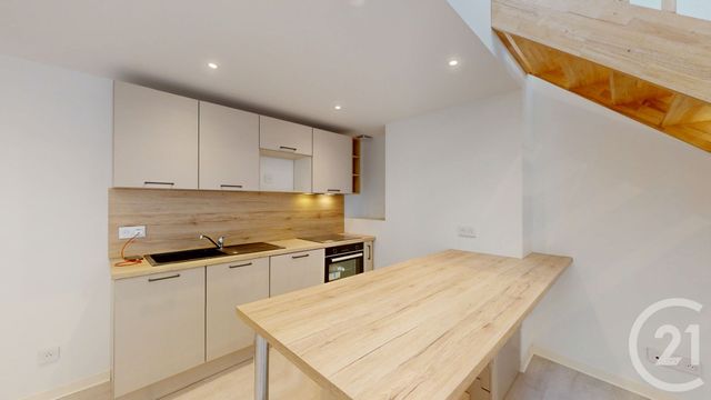 Appartement F3 &agrave; louer - 3 pi&egrave;ces - 79 m2 - Dole - 39 - FRANCHE-COMTE