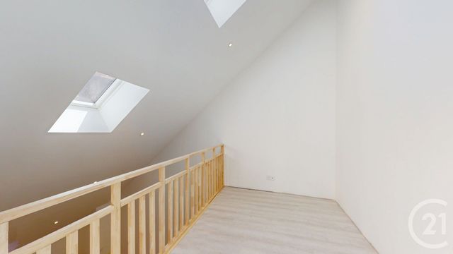 Appartement F3 &agrave; louer - 3 pi&egrave;ces - 79 m2 - Dole - 39 - FRANCHE-COMTE
