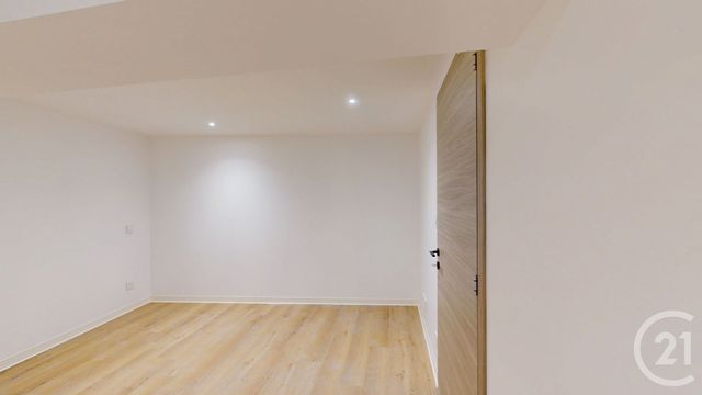 Appartement F3 &agrave; louer - 3 pi&egrave;ces - 79 m2 - Dole - 39 - FRANCHE-COMTE