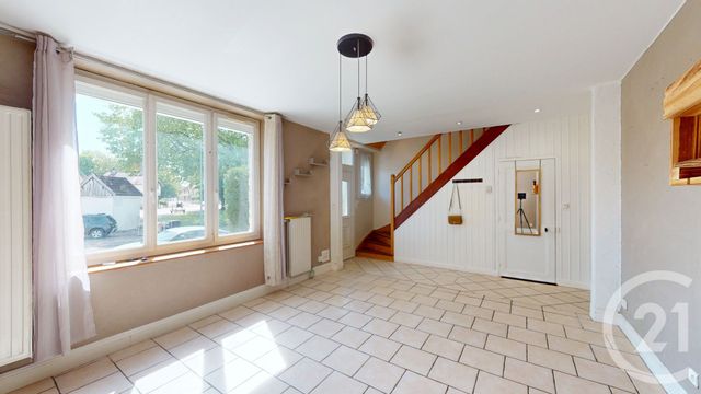 Maison &agrave; louer - 4 pi&egrave;ces - 78,80 m2 - Tavaux - 39 - FRANCHE-COMTE