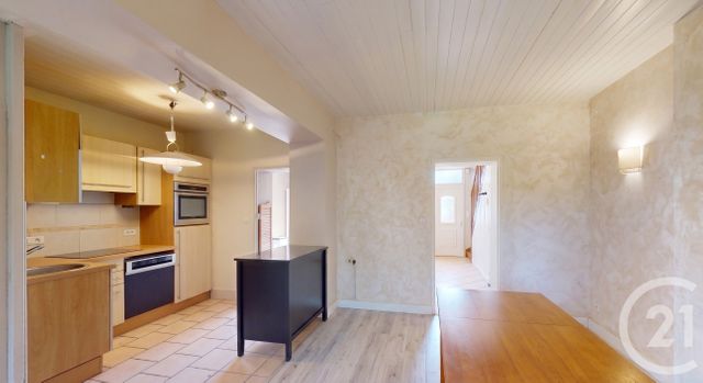 Maison &agrave; louer - 4 pi&egrave;ces - 78,80 m2 - Tavaux - 39 - FRANCHE-COMTE