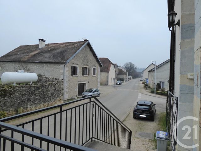 Appartement F4 &agrave; louer - 4 pi&egrave;ces - 69,65 m2 - Lavans Les Dole - 39 - FRANCHE-COMTE