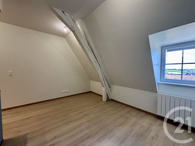 Appartement F1 &agrave; louer - 1 pi&egrave;ce - 18,40 m2 - Dole - 39 - FRANCHE-COMTE