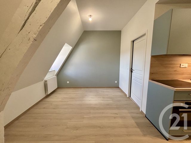 Appartement F1 &agrave; louer - 1 pi&egrave;ce - 18,40 m2 - Dole - 39 - FRANCHE-COMTE
