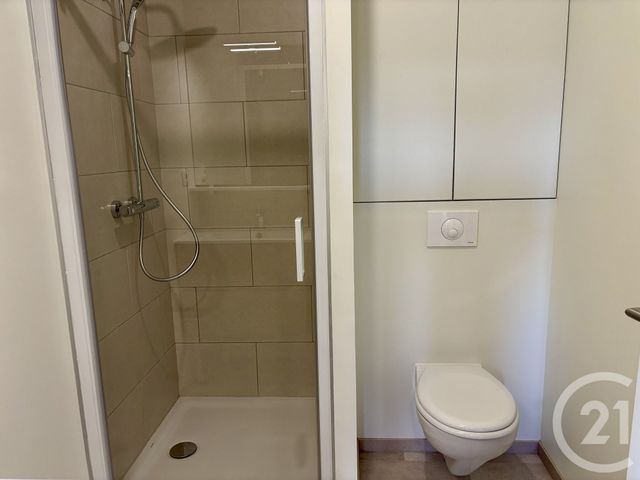 Appartement F1 &agrave; louer - 1 pi&egrave;ce - 18,40 m2 - Dole - 39 - FRANCHE-COMTE