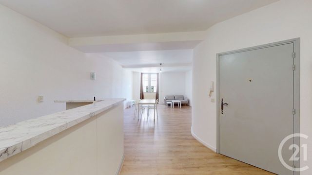 Appartement F2 &agrave; louer - 2 pi&egrave;ces - 66 m2 - Dole - 39 - FRANCHE-COMTE