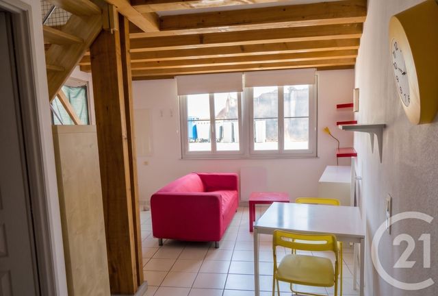 Appartement F2 bis &agrave; louer - 2 pi&egrave;ces - 31,60 m2 - Dole - 39 - FRANCHE-COMTE