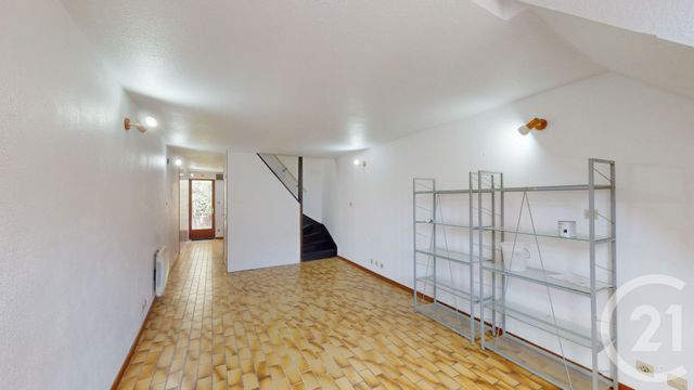 Appartement F3 &agrave; louer - 3 pi&egrave;ces - 50 m2 - Dole - 39 - FRANCHE-COMTE