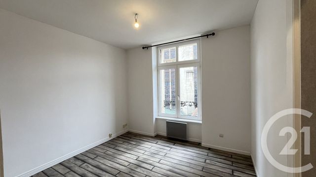 Appartement F5 &agrave; louer - 5 pi&egrave;ces - 78,43 m2 - Dole - 39 - FRANCHE-COMTE