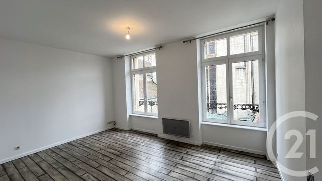 Appartement F5 &agrave; louer - 5 pi&egrave;ces - 78,43 m2 - Dole - 39 - FRANCHE-COMTE