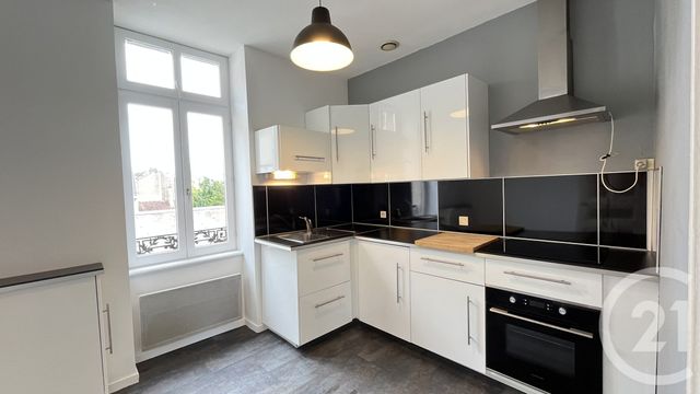 Appartement F5 &agrave; louer - 5 pi&egrave;ces - 78,43 m2 - Dole - 39 - FRANCHE-COMTE