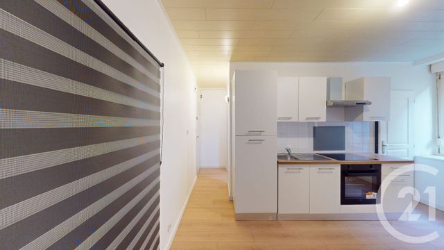 Appartement &agrave; louer - 2 pi&egrave;ces - 35,45 m2 - Dole - 39 - FRANCHE-COMTE