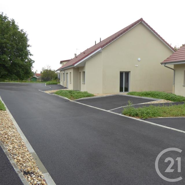 Maison &agrave; louer - 5 pi&egrave;ces - 90,01 m2 - Dole - 39 - FRANCHE-COMTE
