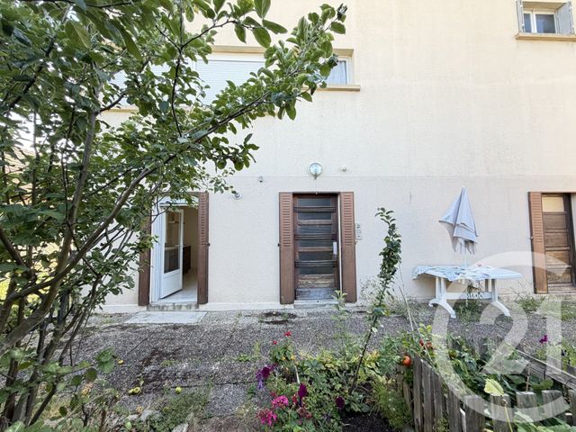 Appartement F2 &agrave; louer - 2 pi&egrave;ces - 43,85 m2 - Dole - 39 - FRANCHE-COMTE