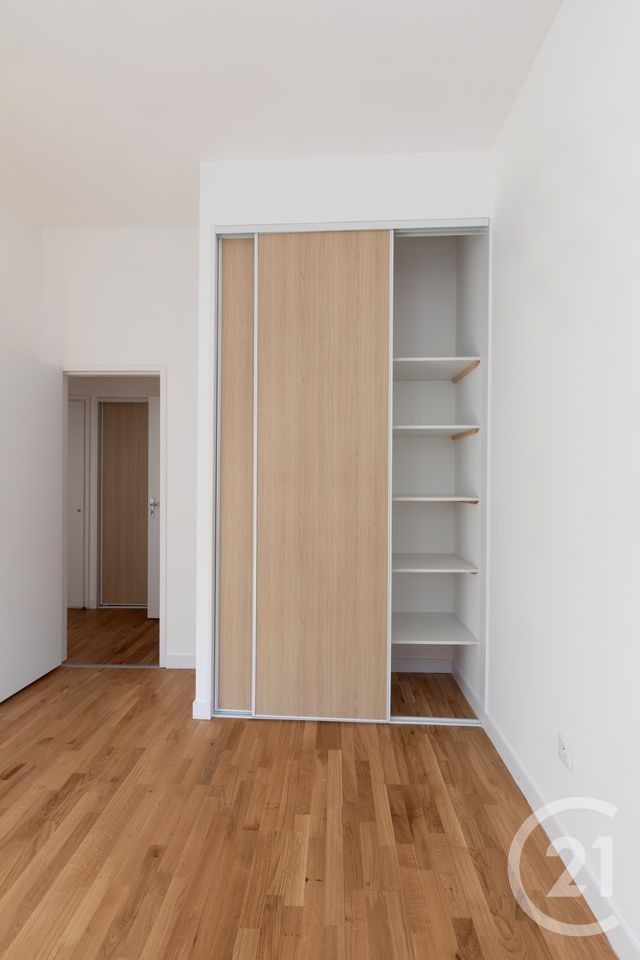 Appartement F2 &agrave; louer - 2 pi&egrave;ces - 45,06 m2 - Dole - 39 - FRANCHE-COMTE