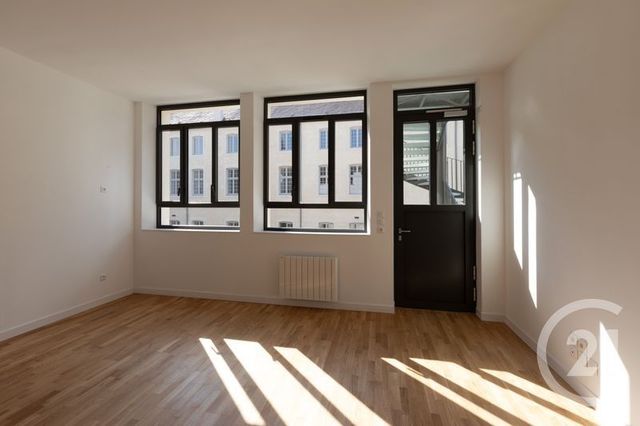 Appartement F2 &agrave; louer - 2 pi&egrave;ces - 45,06 m2 - Dole - 39 - FRANCHE-COMTE