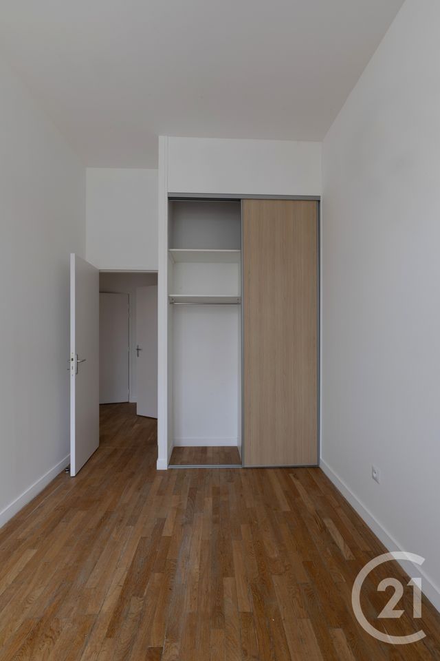 Appartement F2 &agrave; louer - 2 pi&egrave;ces - 45,89 m2 - Dole - 39 - FRANCHE-COMTE