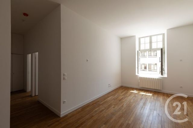 Appartement F3 &agrave; louer - 3 pi&egrave;ces - 63,74 m2 - Dole - 39 - FRANCHE-COMTE