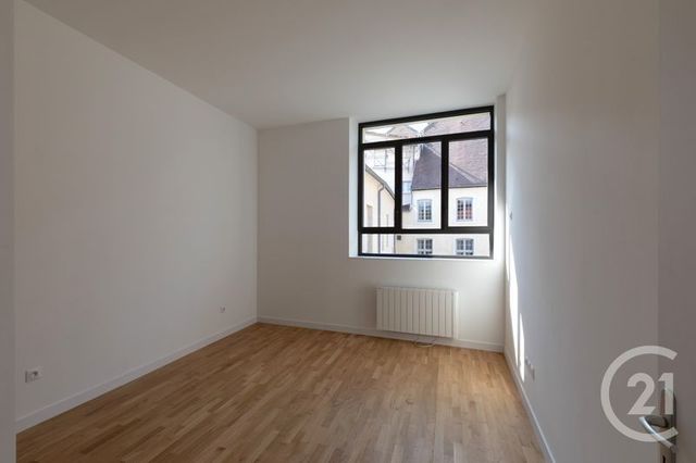 Appartement F2 &agrave; louer - 2 pi&egrave;ces - 50,10 m2 - Dole - 39 - FRANCHE-COMTE