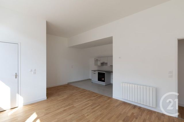 Appartement F2 &agrave; louer - 2 pi&egrave;ces - 50,10 m2 - Dole - 39 - FRANCHE-COMTE
