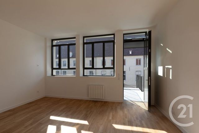 Appartement F2 &agrave; louer - 2 pi&egrave;ces - 44,31 m2 - Dole - 39 - FRANCHE-COMTE