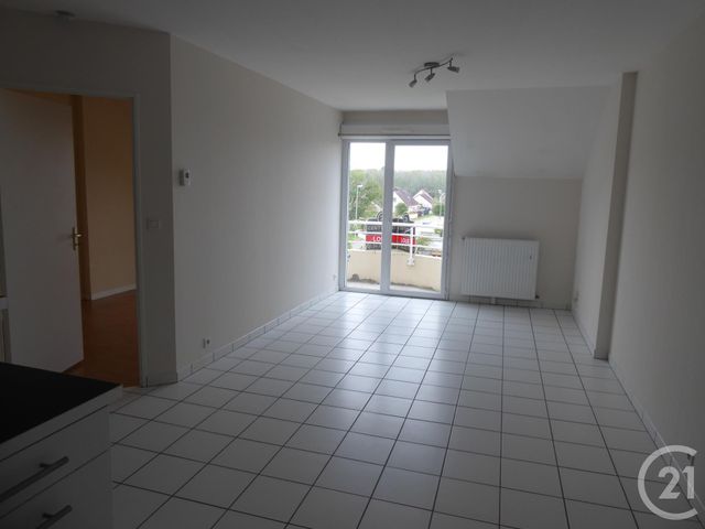 Appartement F2 &agrave; louer - 2 pi&egrave;ces - 47 m2 - Dole - 39 - FRANCHE-COMTE