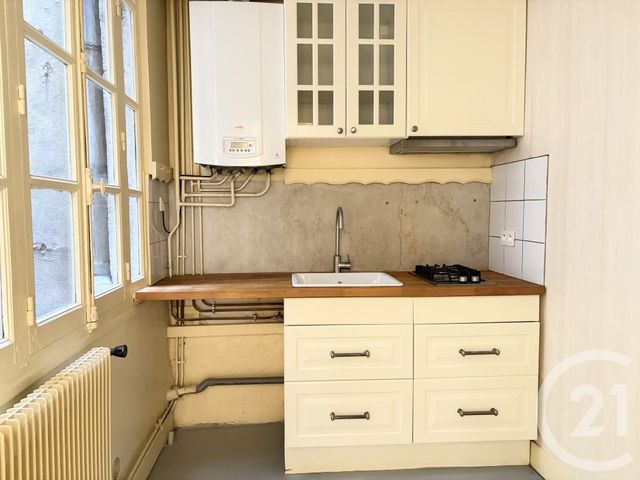 Appartement F1 &agrave; louer - 1 pi&egrave;ce - 26,74 m2 - Dole - 39 - FRANCHE-COMTE