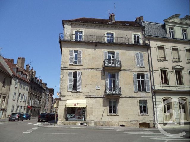 Appartement F1 &agrave; louer - 1 pi&egrave;ce - 26,74 m2 - Dole - 39 - FRANCHE-COMTE