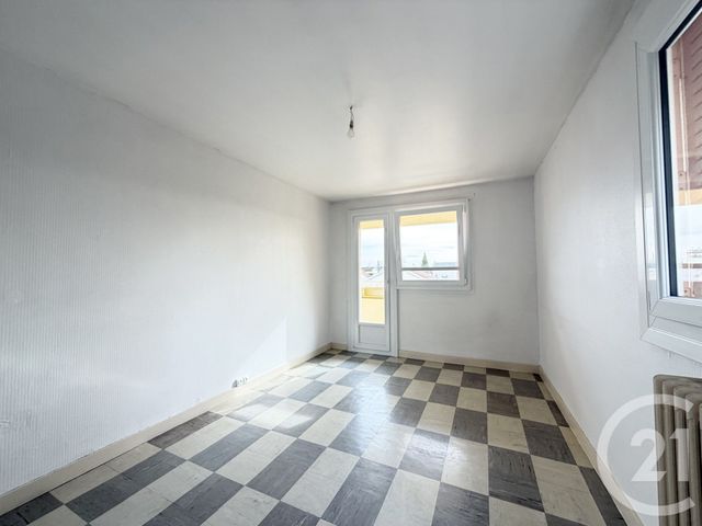 Appartement F3 &agrave; louer - 3 pi&egrave;ces - 60,44 m2 - Dole - 39 - FRANCHE-COMTE