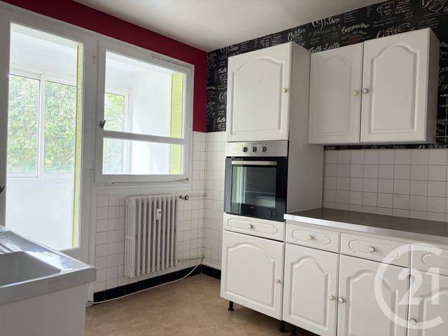 Appartement F3 &agrave; louer - 3 pi&egrave;ces - 60,44 m2 - Dole - 39 - FRANCHE-COMTE