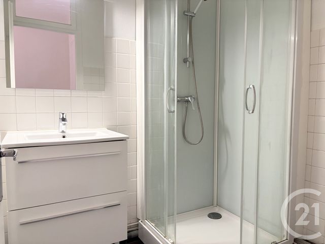 Appartement F3 &agrave; louer - 3 pi&egrave;ces - 60,44 m2 - Dole - 39 - FRANCHE-COMTE