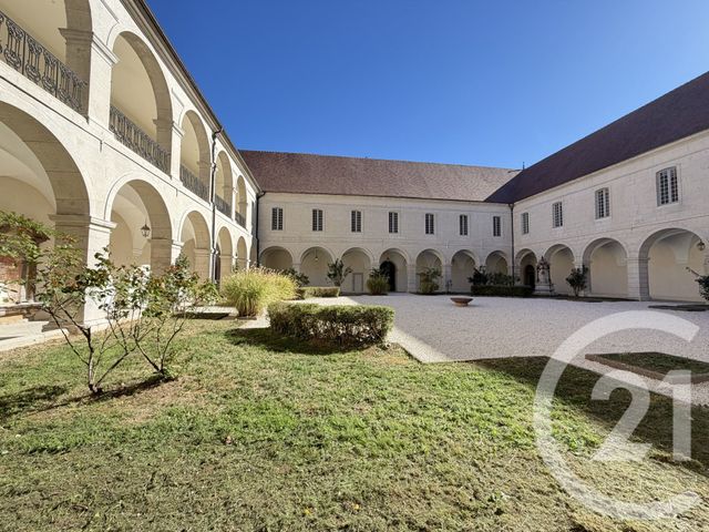 Appartement F1 &agrave; louer - 1 pi&egrave;ce - 32,52 m2 - Dole - 39 - FRANCHE-COMTE