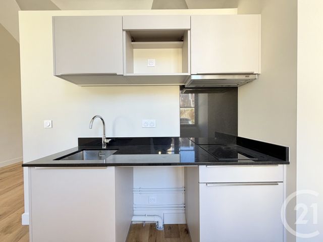 Appartement F1 &agrave; louer - 1 pi&egrave;ce - 32,52 m2 - Dole - 39 - FRANCHE-COMTE