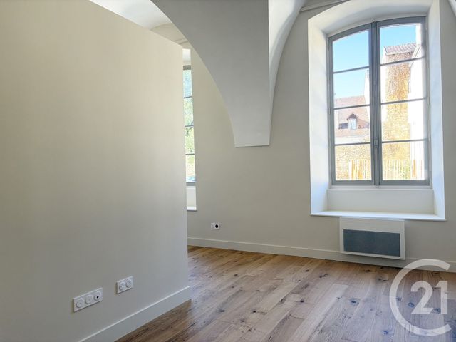 Appartement F1 &agrave; louer - 1 pi&egrave;ce - 32,52 m2 - Dole - 39 - FRANCHE-COMTE