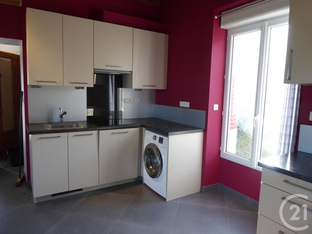 Appartement Duplex &agrave; louer - 3 pi&egrave;ces - 51,88 m2 - Dole - 39 - FRANCHE-COMTE