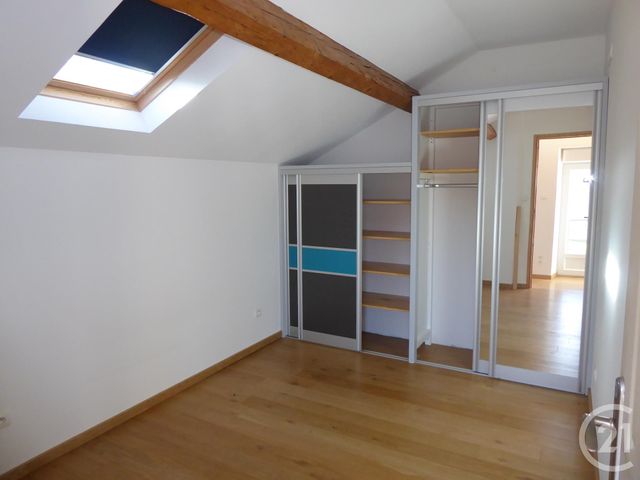 Appartement Duplex &agrave; louer - 3 pi&egrave;ces - 51,88 m2 - Dole - 39 - FRANCHE-COMTE